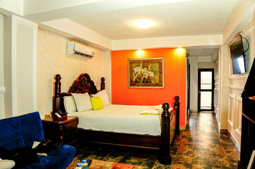 King Studio with Sofa Bed photo 1