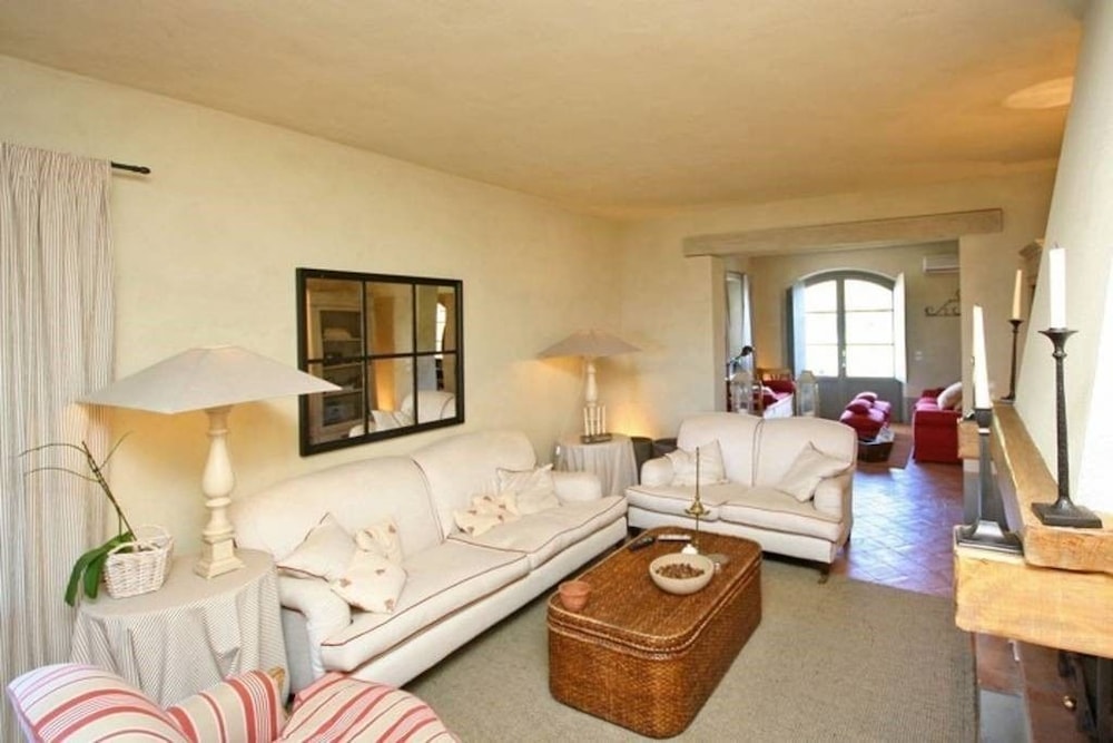 Villa, Multiple Bedrooms photo 1