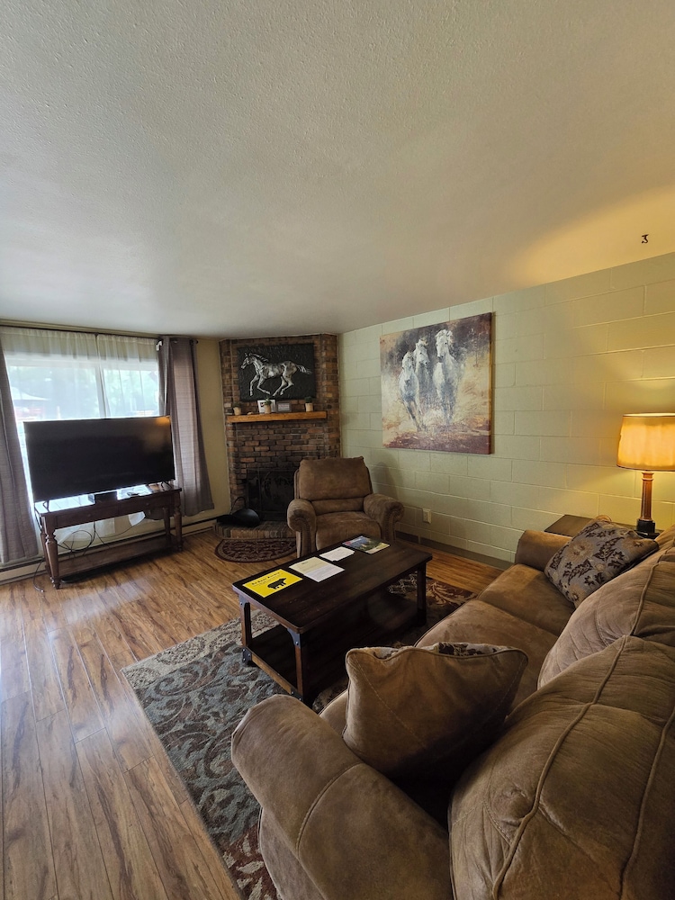 Premier Condo