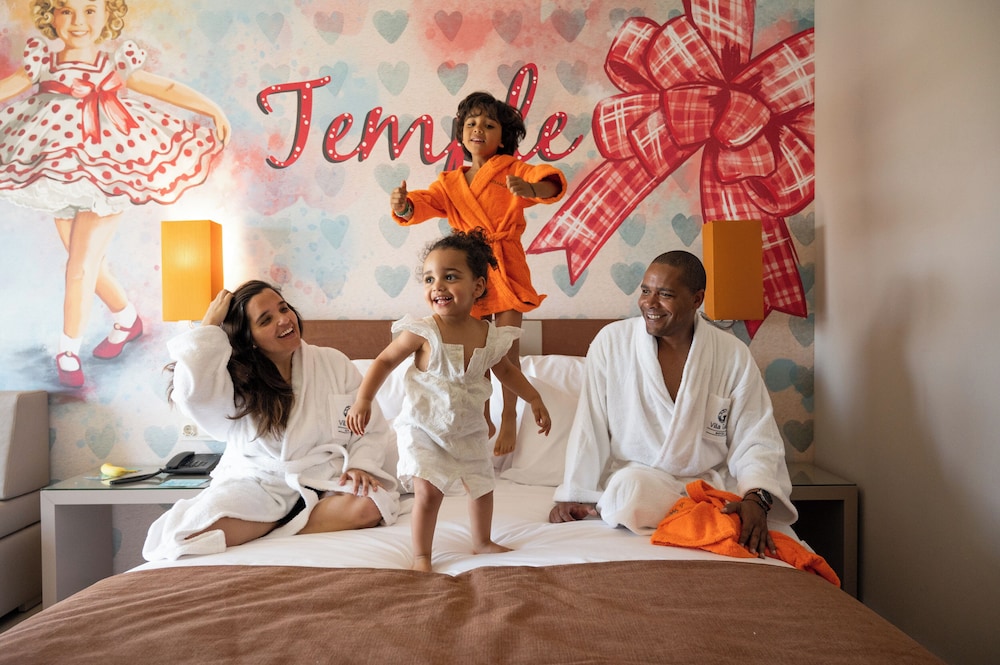 Family Double or Twin Room photo 3