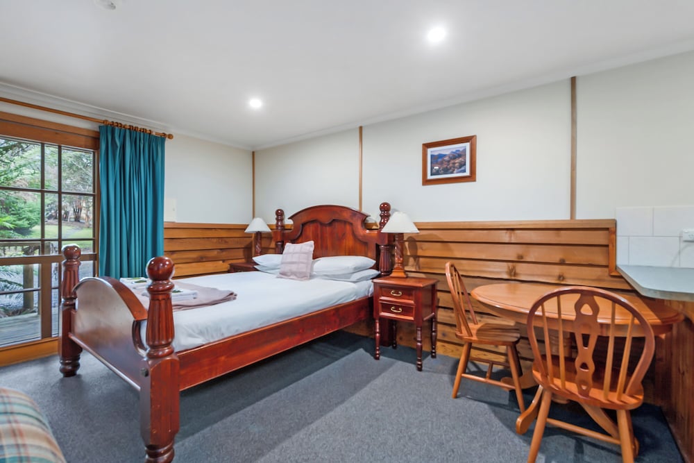 Standard Cabin, Non Smoking (Tassie Devil Suite)