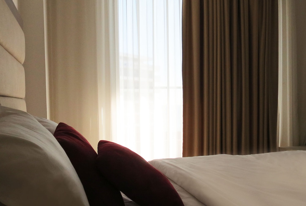 Deluxe Double Room, 1 Queen Bed with Sofa bed photo 1