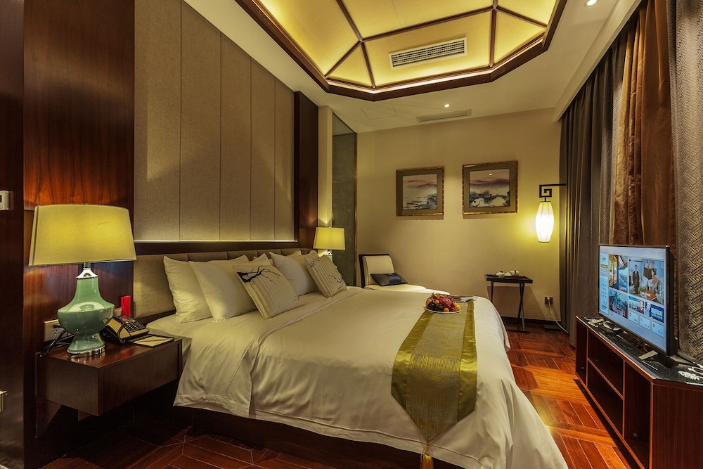 Deluxe Double Room photo 3