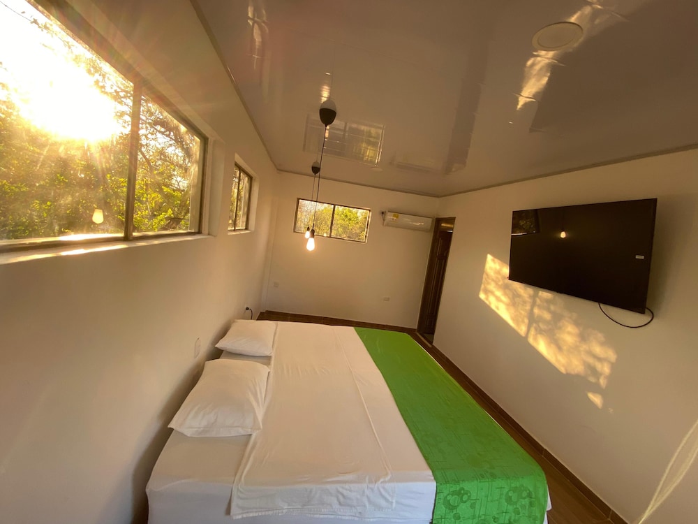 Deluxe Triple Room, Courtyard View photo 1