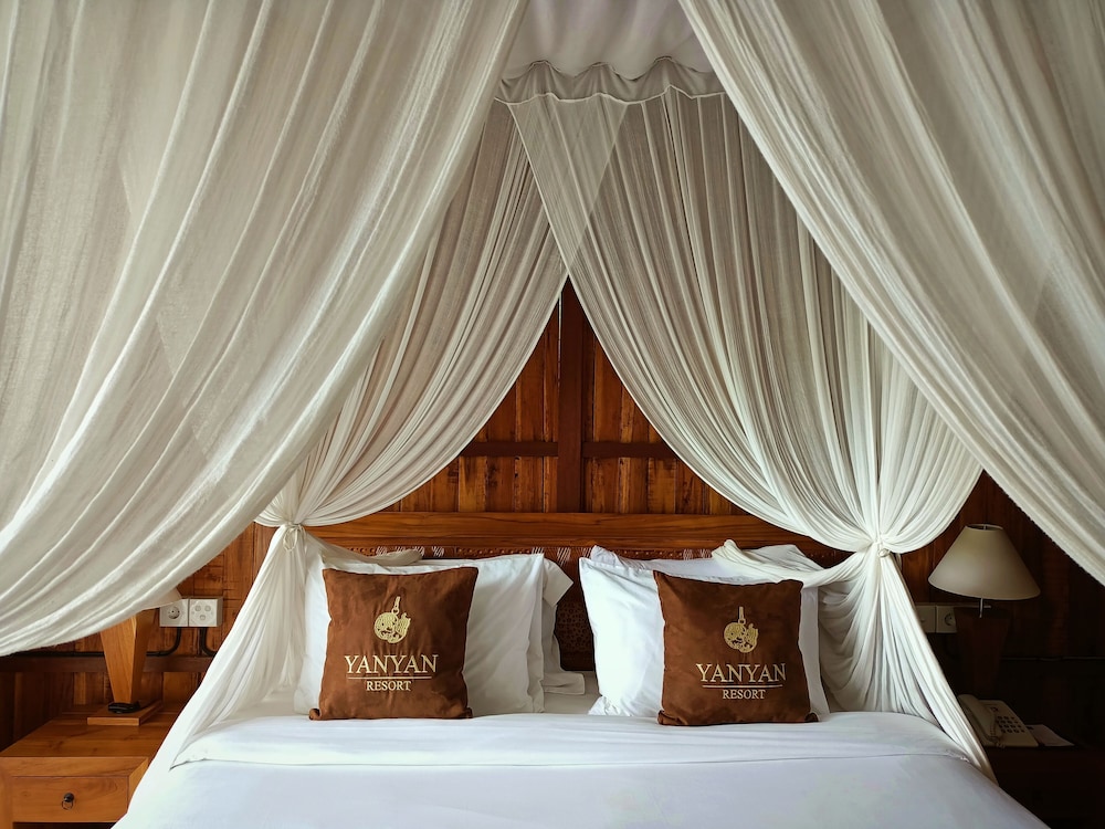 One Bedroom Suite pool villa with valley View - Photo 2