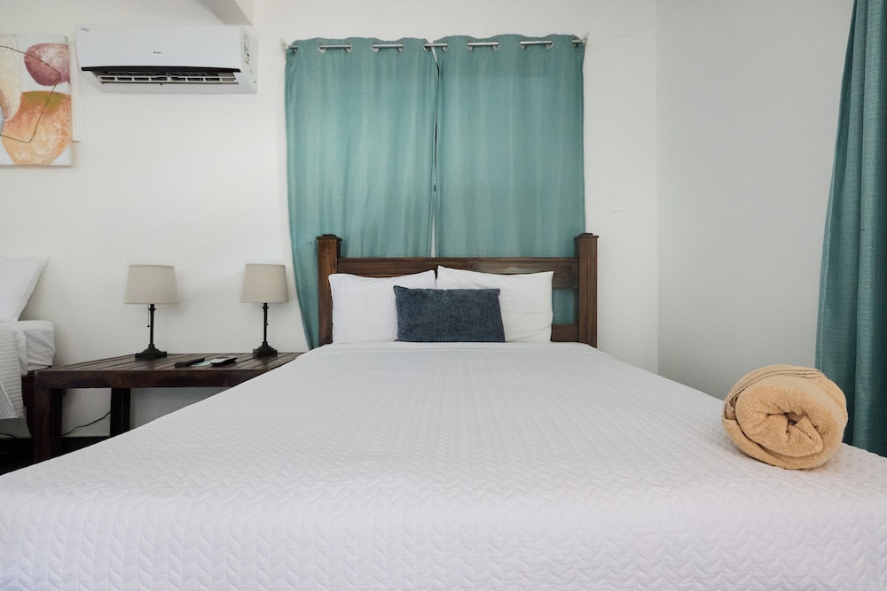Family Double Room, Multiple Beds photo 3