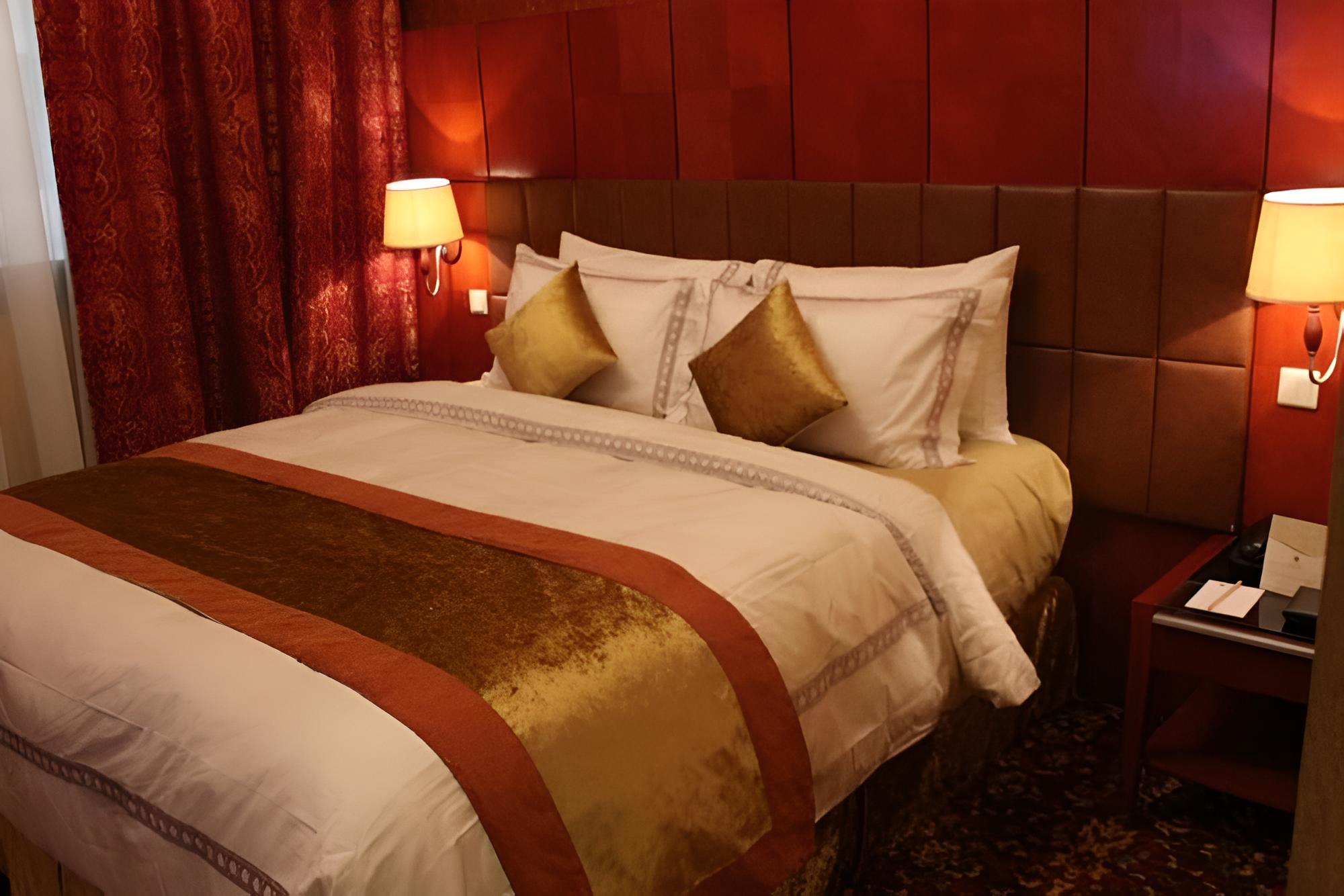 Suite (Harmony) photo 3