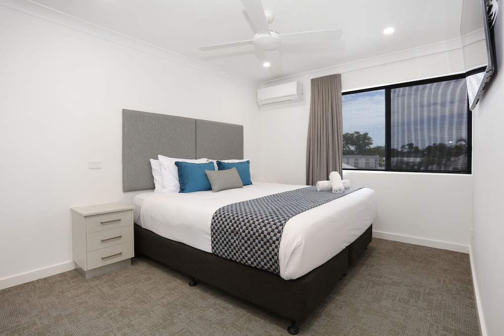 3 Bedroom Apartment (1 King Bed + 1 Queen Bed + 1 Double Bed) photo 2
