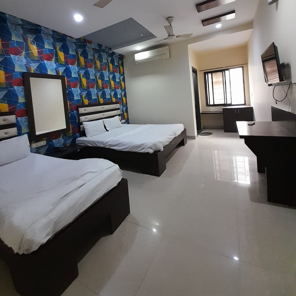 Triple Room photo 2