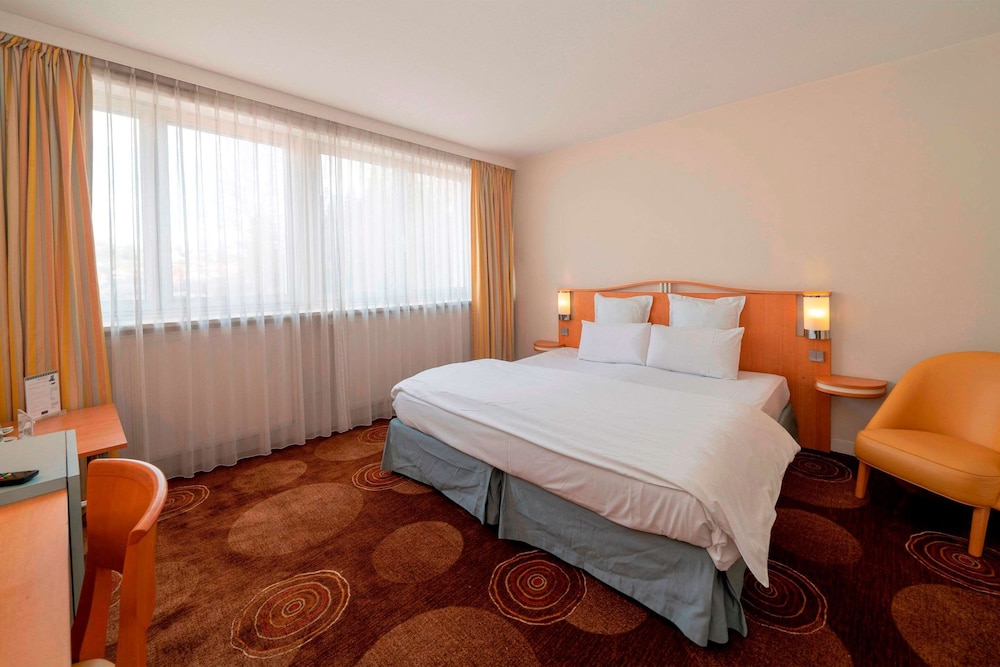 Prestige Suite - Photo 3