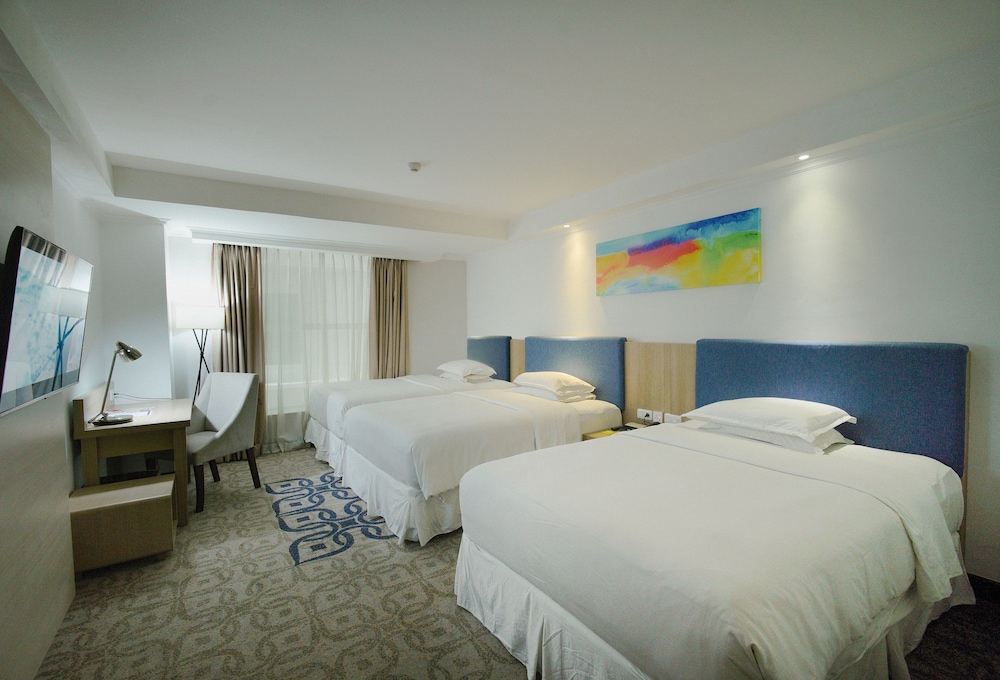 Room, 3 Twin Beds photo 2
