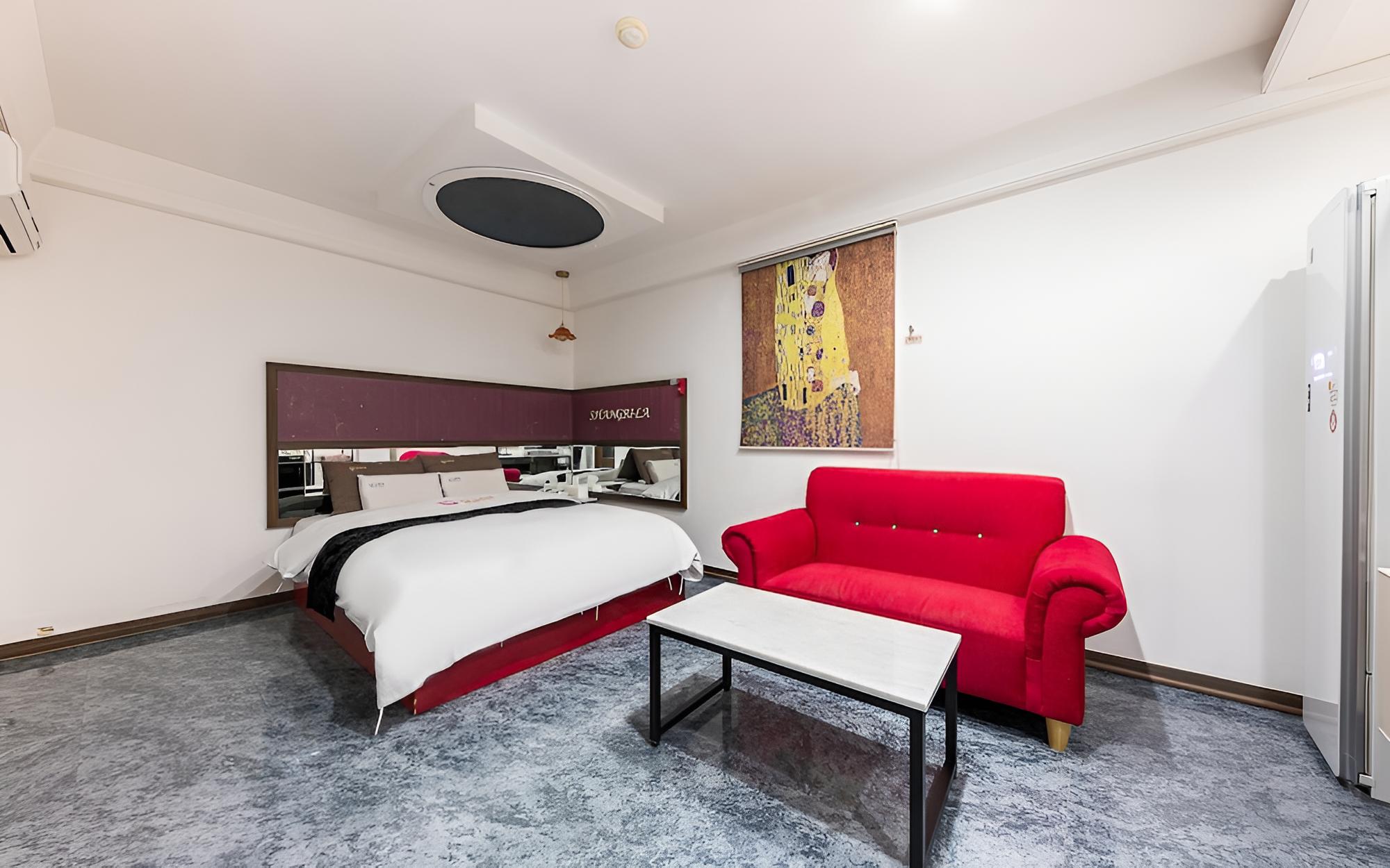 Room (VIP(Latest game PC Air purifier LG St) - Photo 1