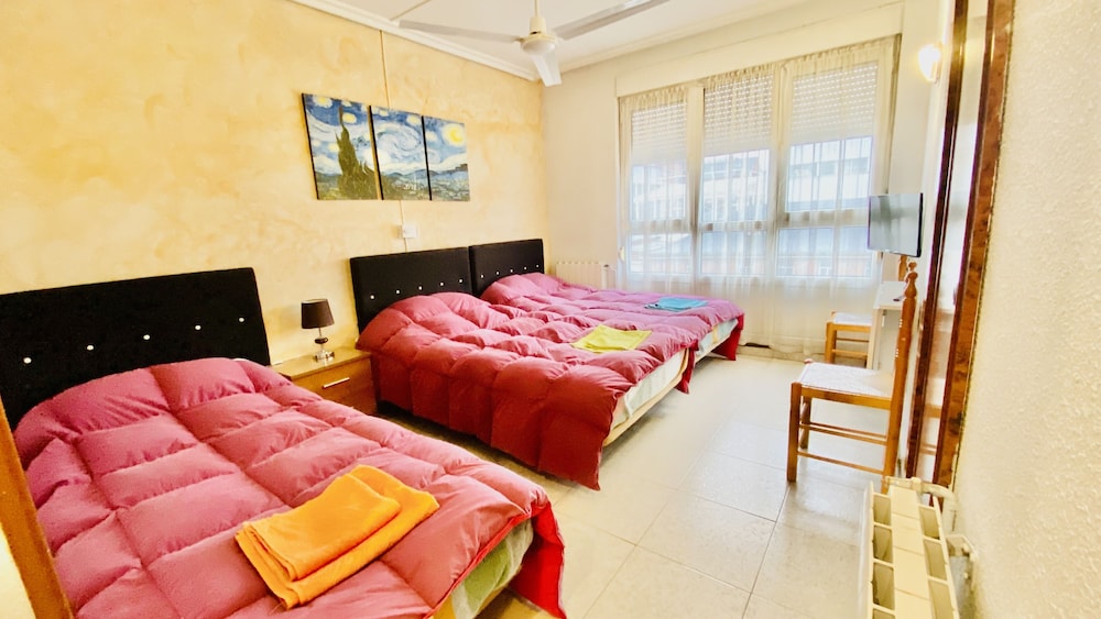 Basic Triple Room