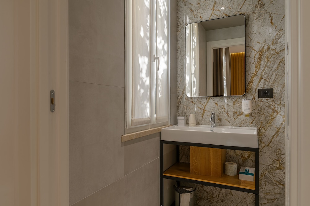 Classic Double Room - Photo 2