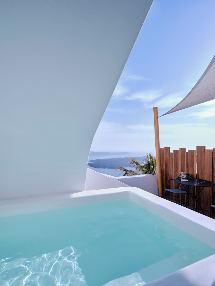 Superior Room with Caldera View & Outdoor Hot Tub - Photo 7