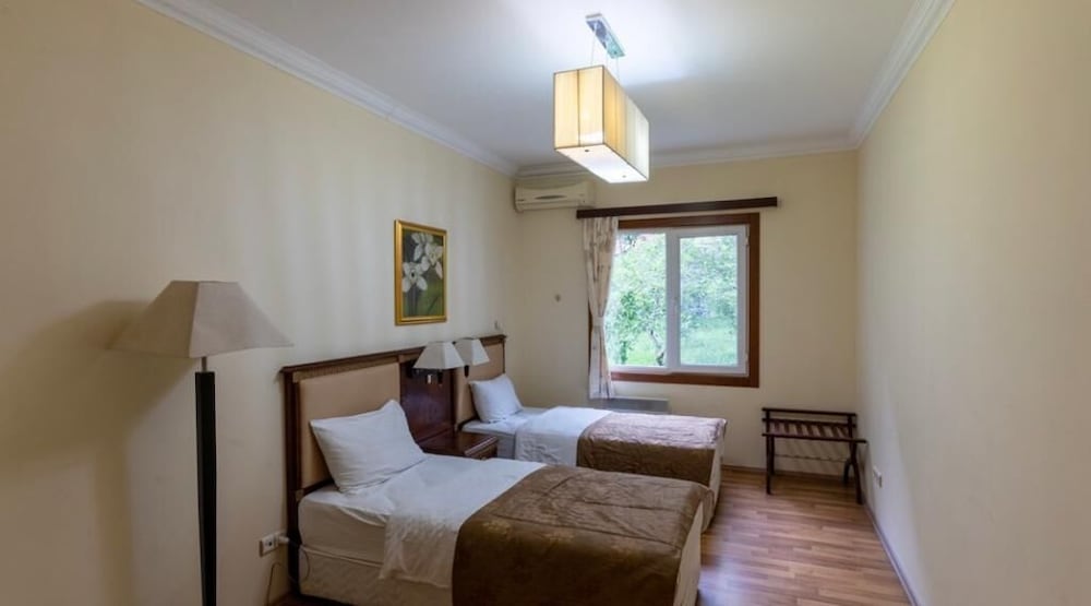 Basic Cottage, 2 Bedrooms photo 1