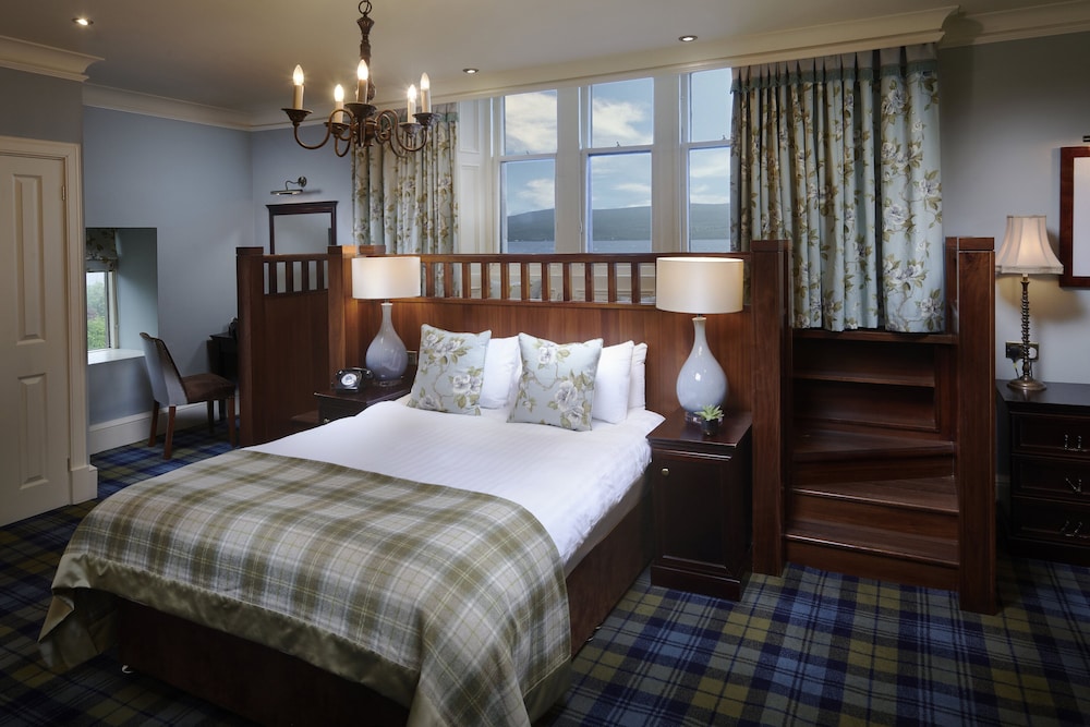 Feature King Room photo 3