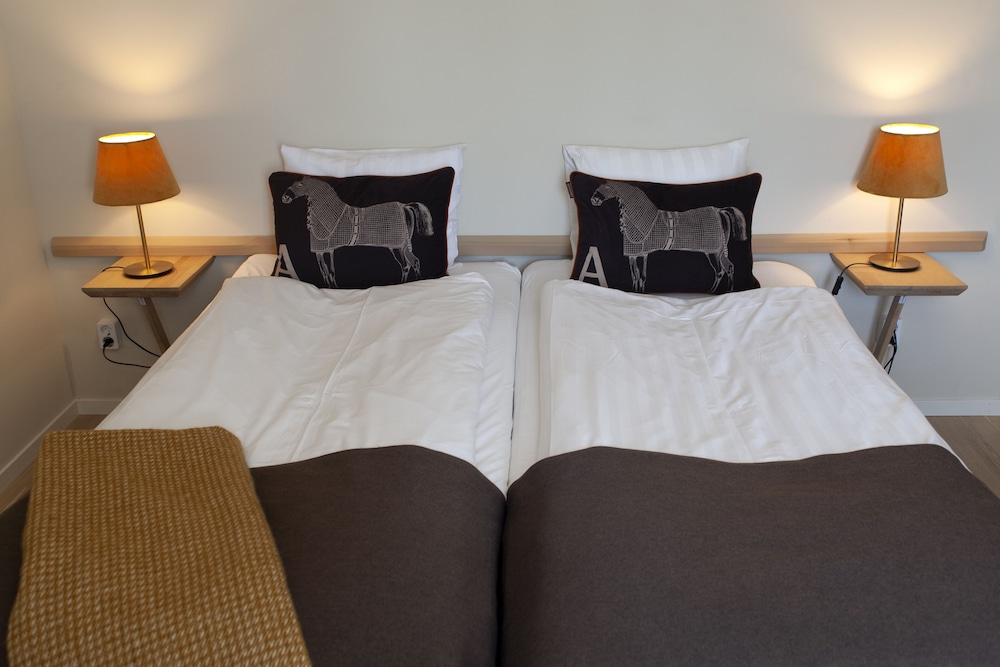 Double Room (Top Floor) photo 1