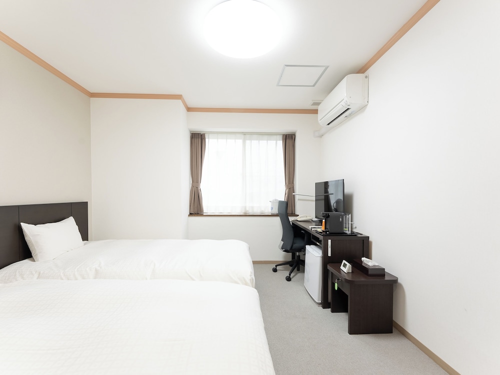 Twin Room, Non Smoking - Photo 2