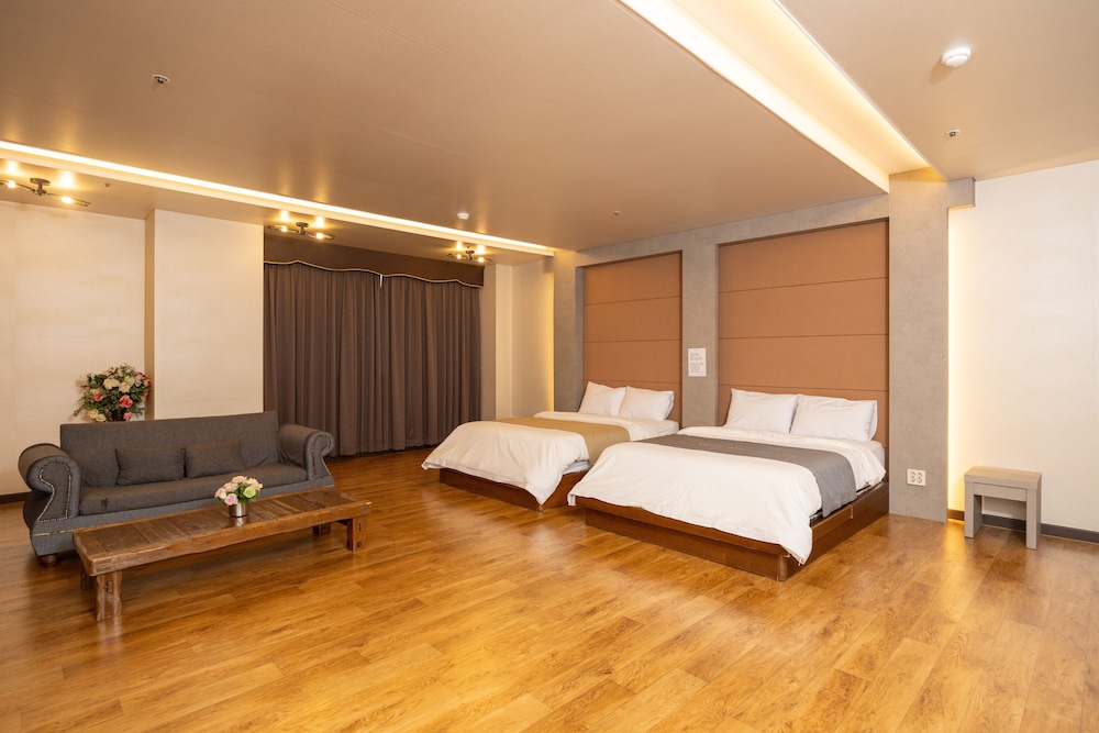 Super Suite photo 3