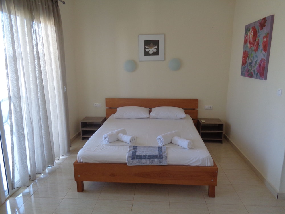 Standard Double Room, 1 Queen Bed, Sea View