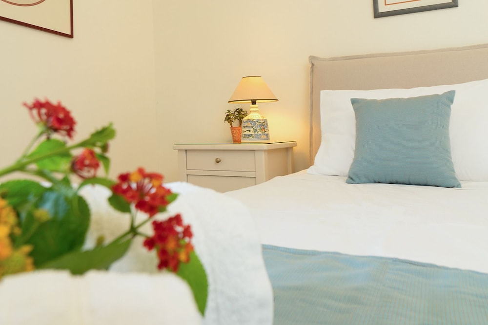 Standard Double or Twin Room photo 2