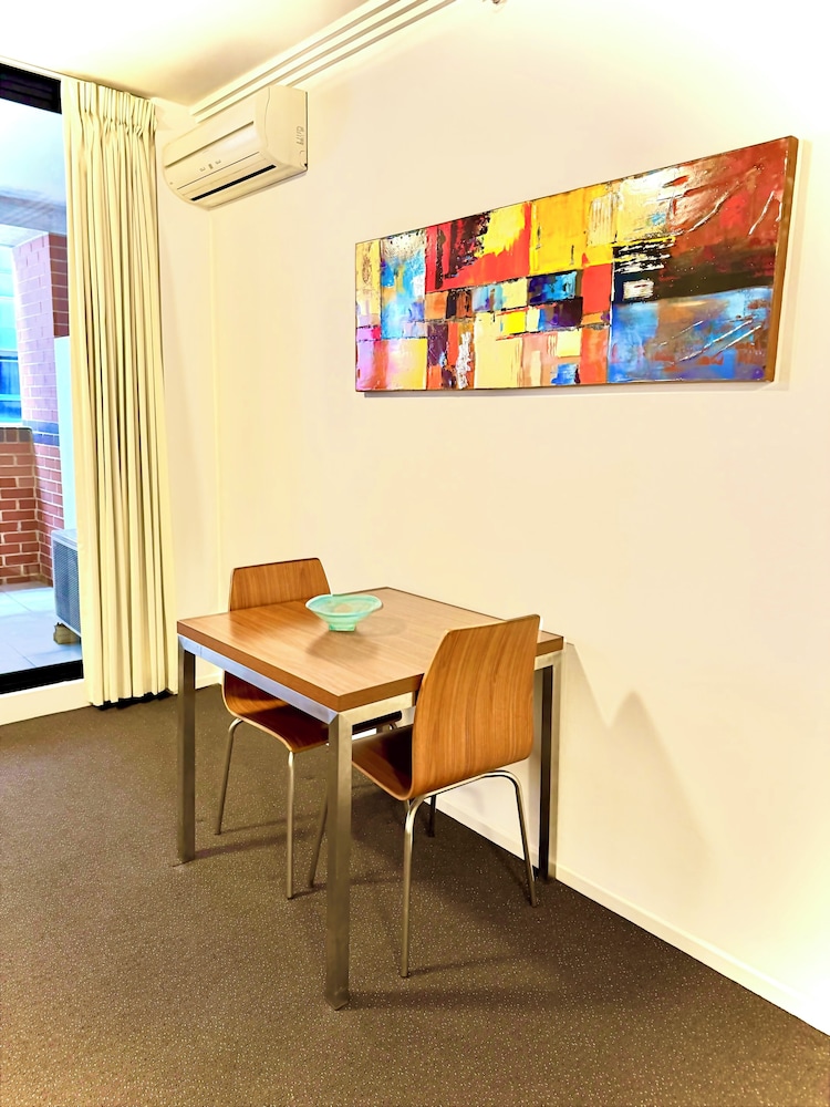 Deluxe Executive Studio Apartment (Limited HK) - Photo 5