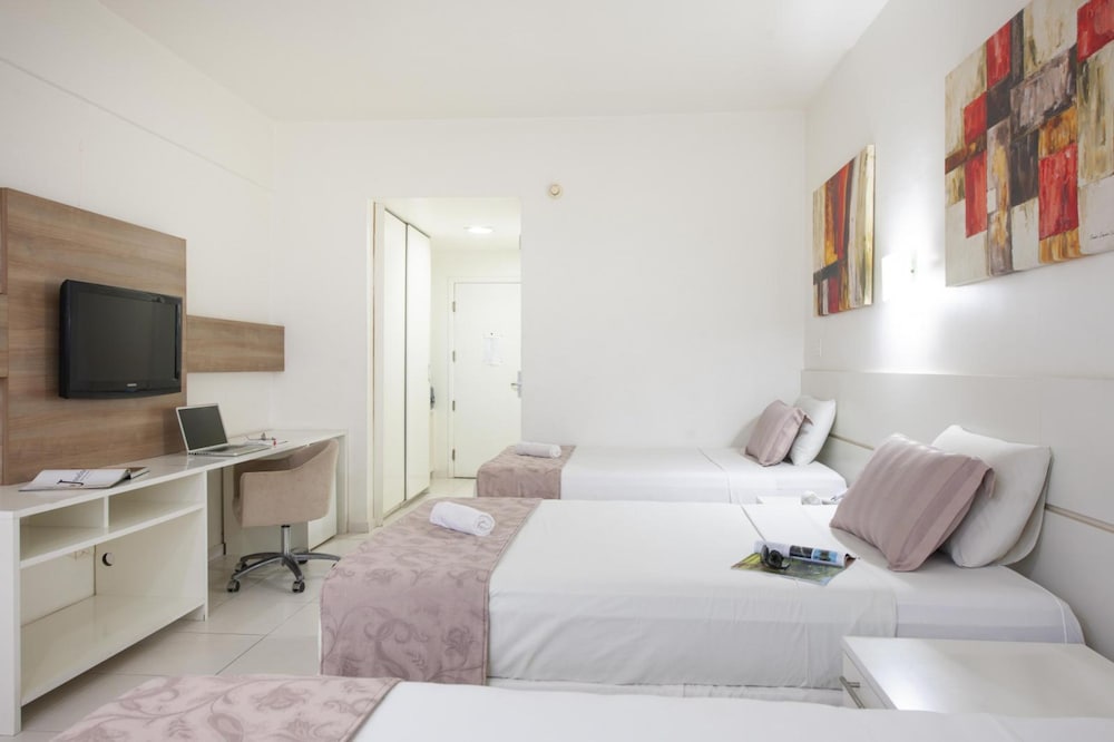 Comfort Suite photo 2