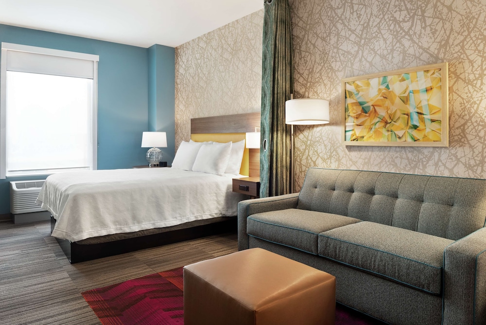 Studio, 1 Queen Bed, Accessible, Bathtub - Photo 4