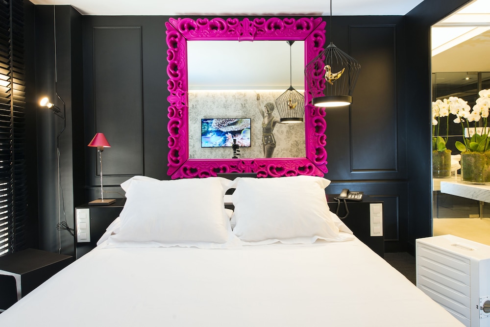 Premium Double Room - Photo 2