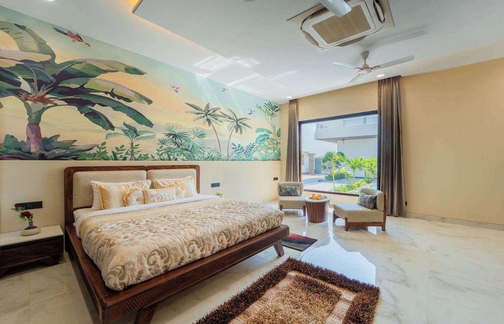 Luxury Room