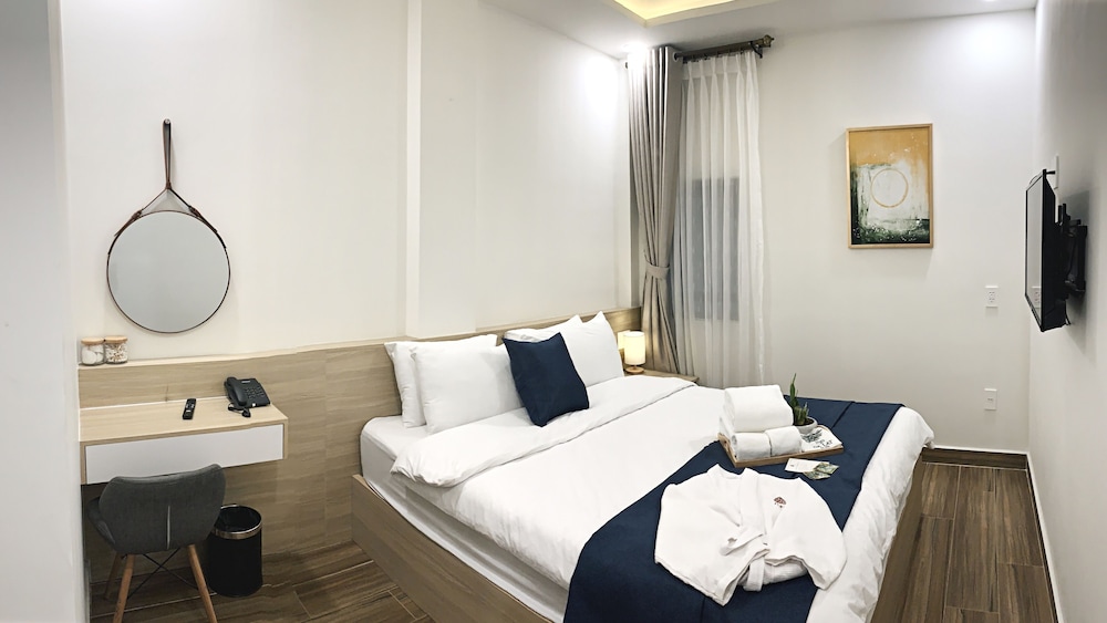 Economy Double Room Single Use, Non Smoking