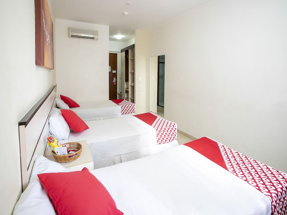 Triple Room, 3 Twin Beds photo 2