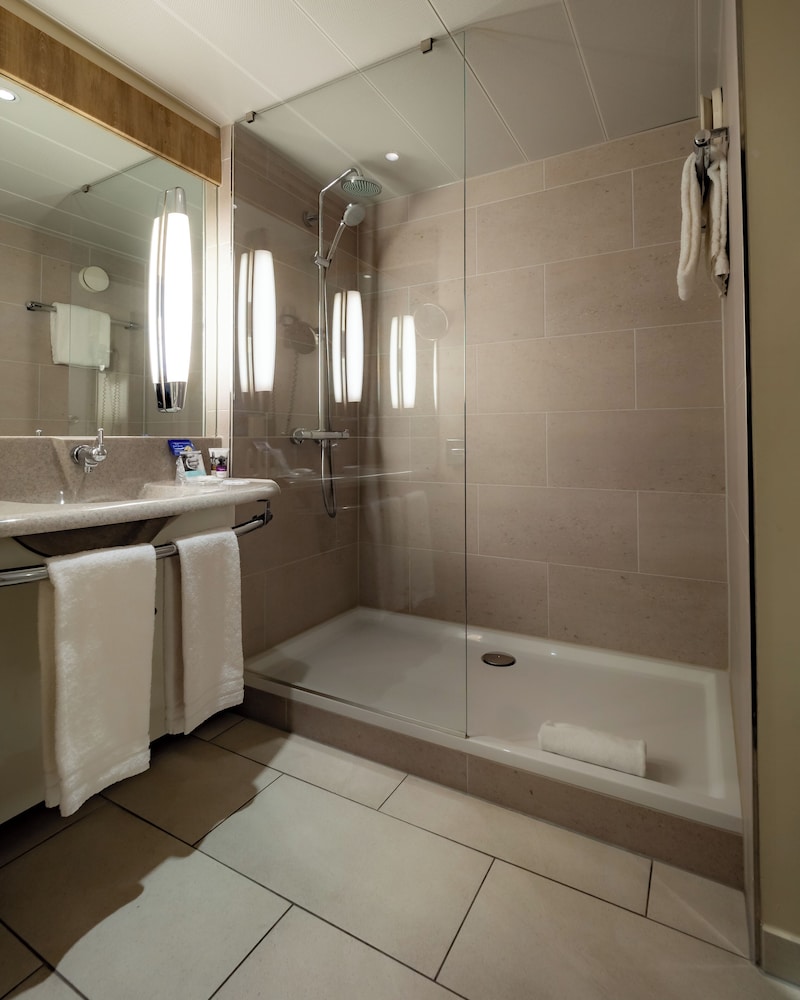 Standard Room, 1 Twin Bed, Courtyard View (Standard Twin Bed Room) photo 3