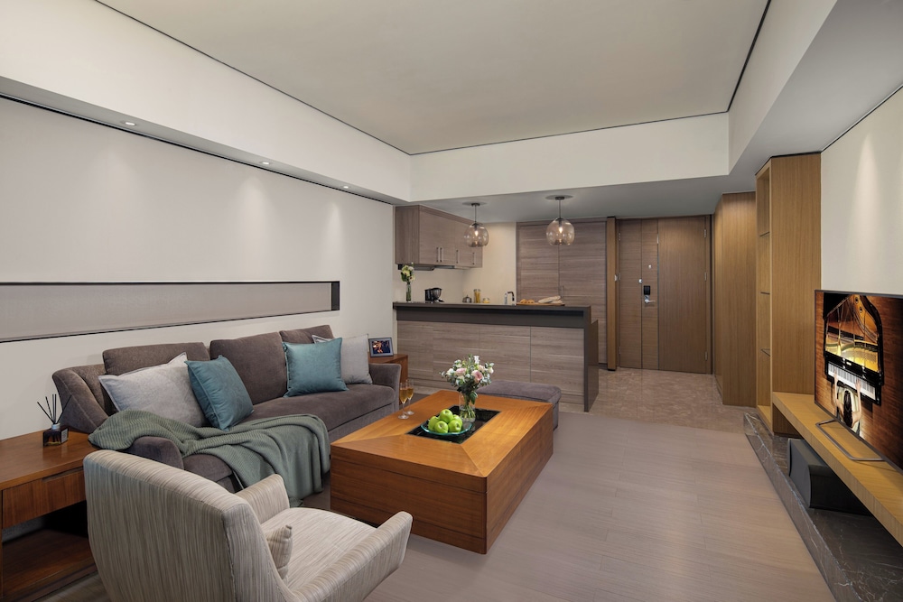 Executive Apartment, 1 Bedroom, Kitchen, City View, photo 6