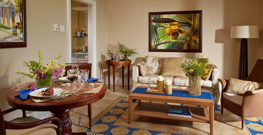 Luxury Suite, 1 Bedroom, Ocean View (Beach House One Bedroom Butler Suite) photo 2
