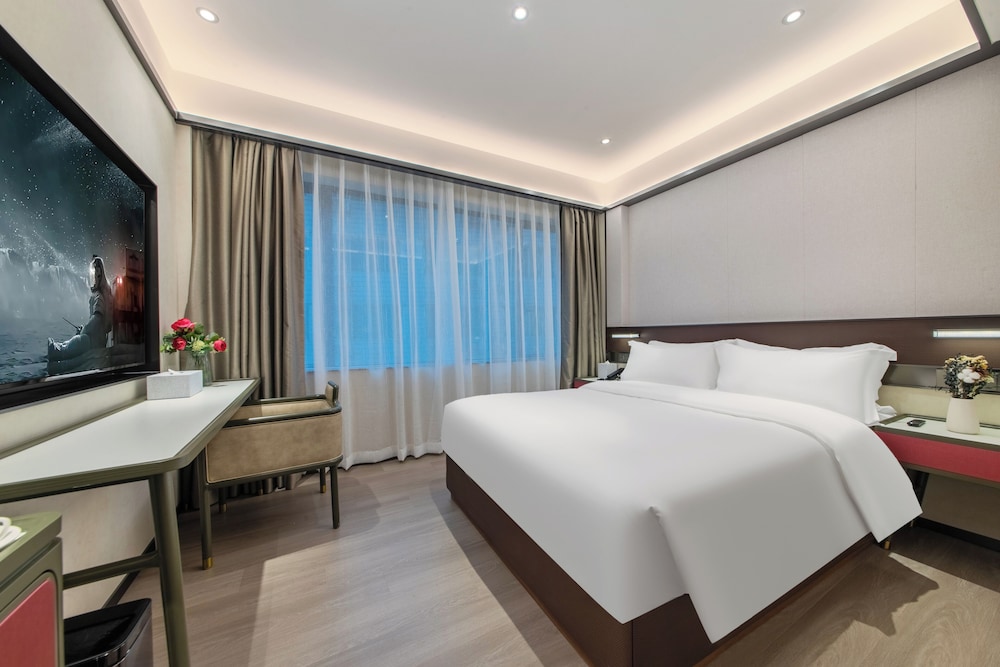 Business Single Room, Courtyard View