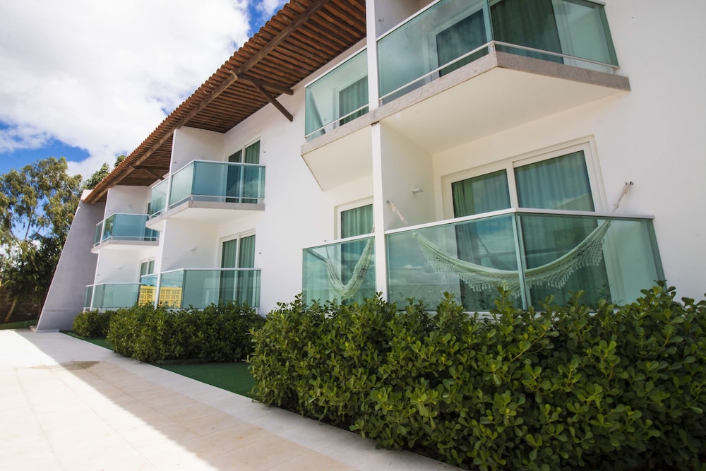 Superior Single Room, Pool View photo 3