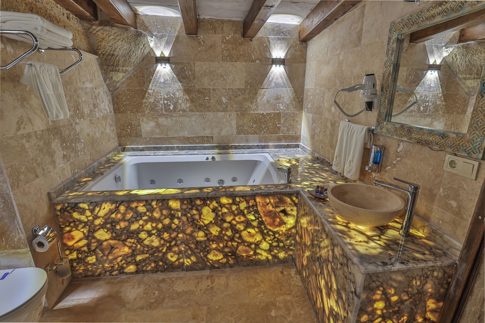 Suite photo 1