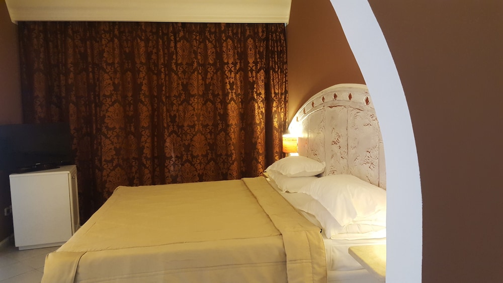 Deluxe Quadruple Room photo 2