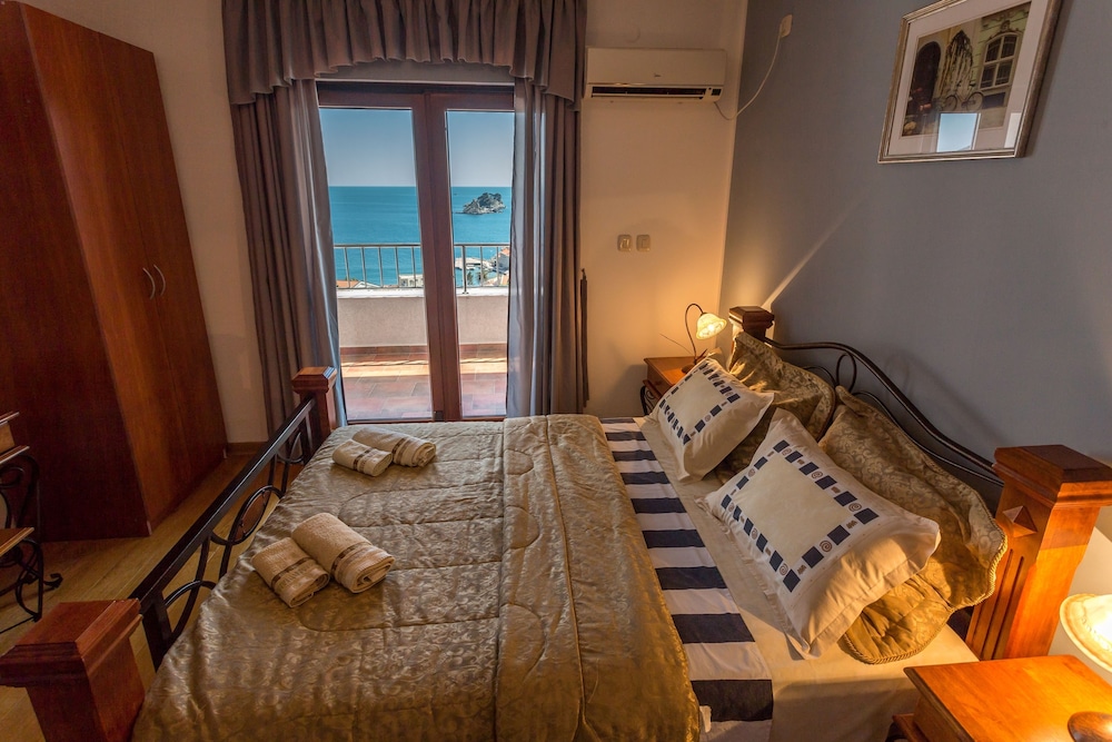Apartment, 1 Bedroom, Terrace, Sea View (for 4 People) - Photo 6