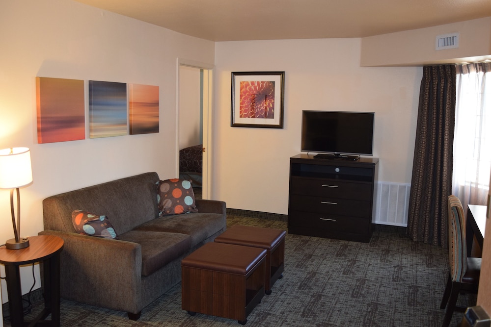 Suite, 2 Bedrooms (1 King, 1 Queen Bed) - Photo 4