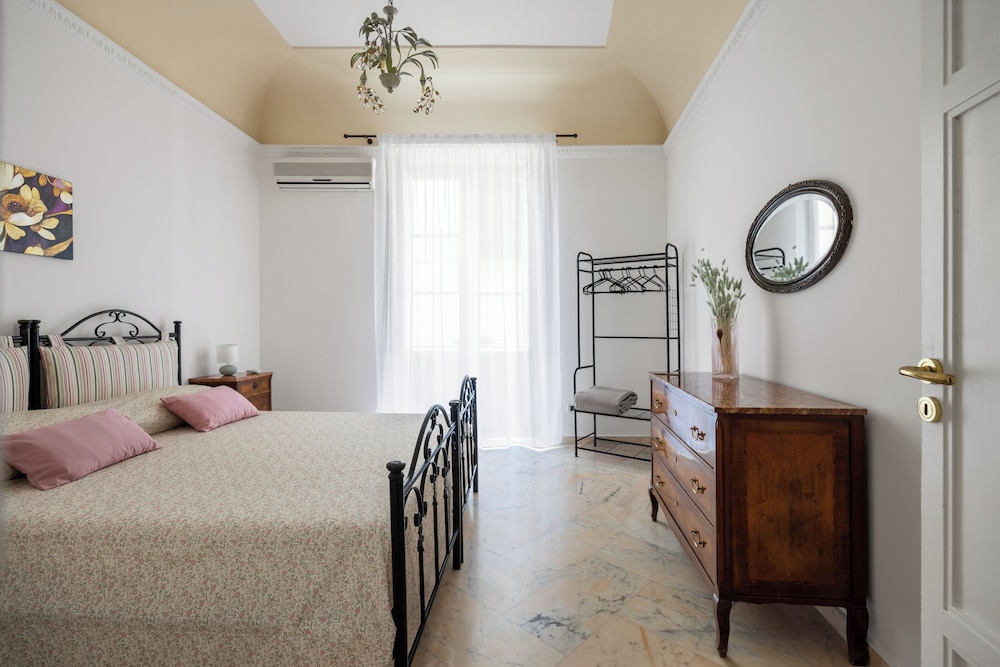 Apartment, 2 Bedrooms, Balcony