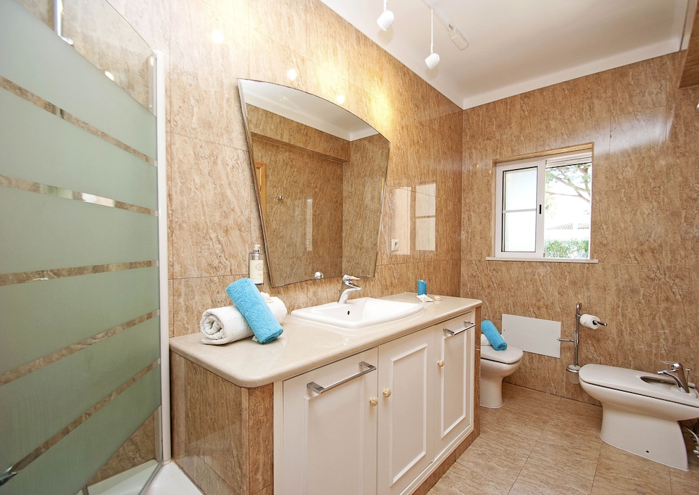 Villa, 5 Bedrooms, Private Pool, Pool View photo 2