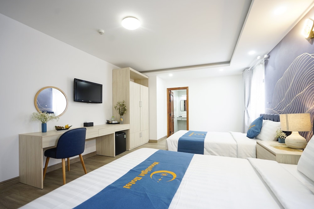 Family Twin Room, City View - Photo 4