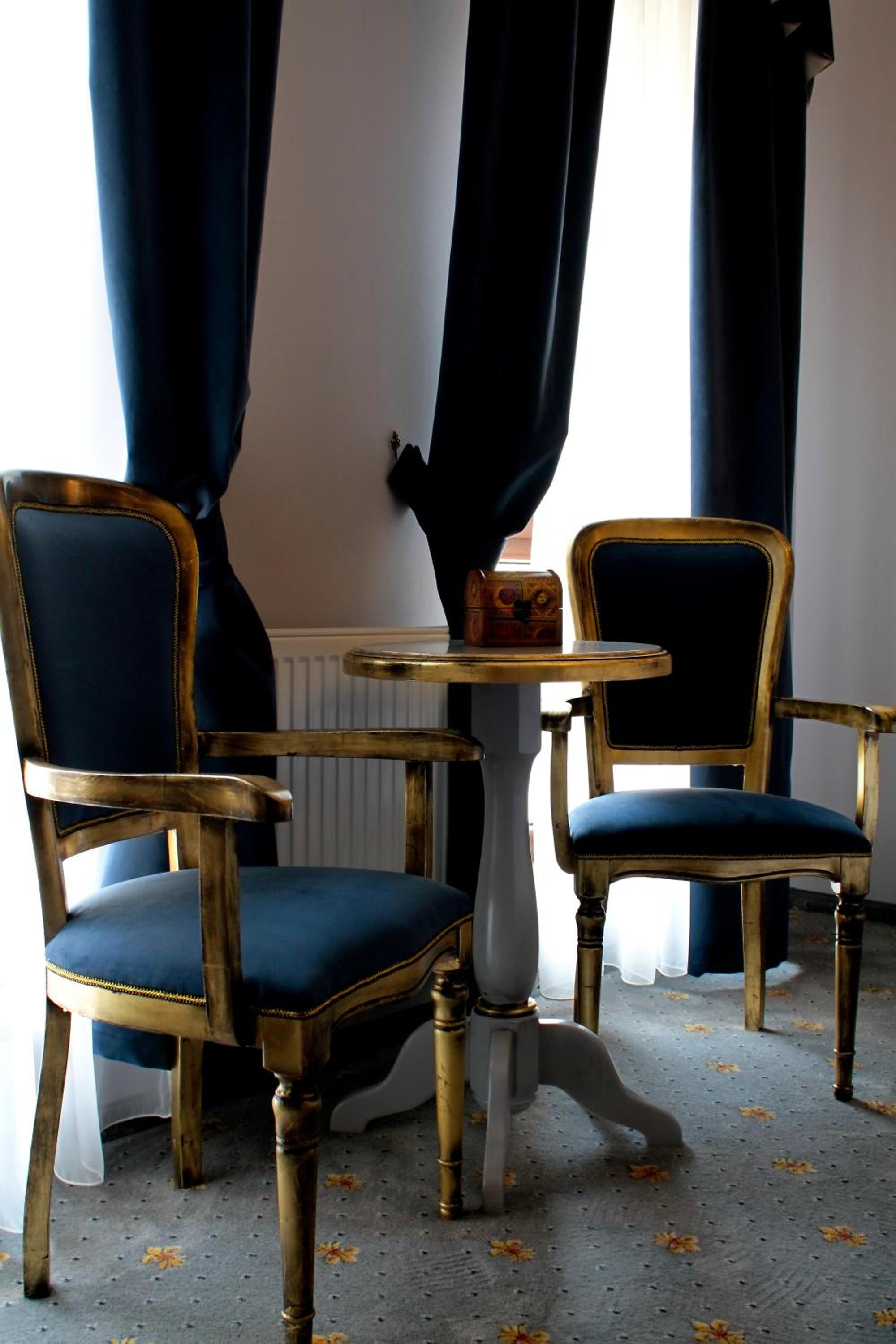 Deluxe Suite photo 3