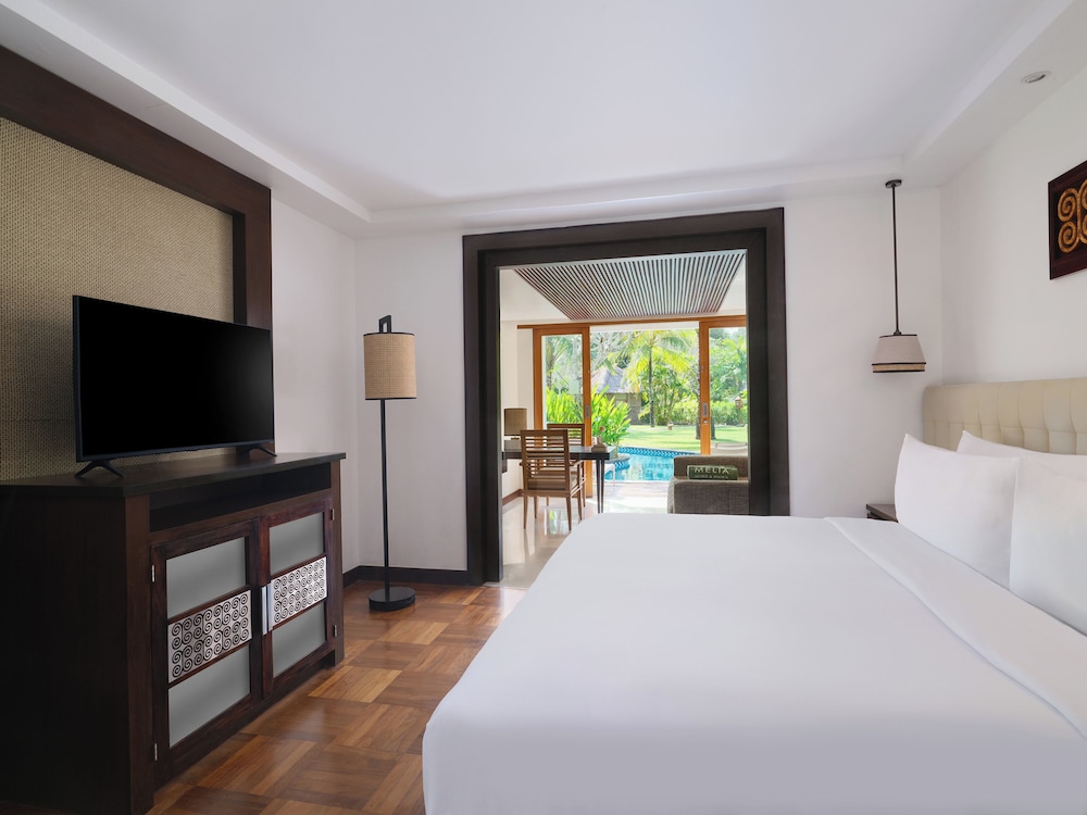 Junior Suite Lagoon Access (2A +1 CH)