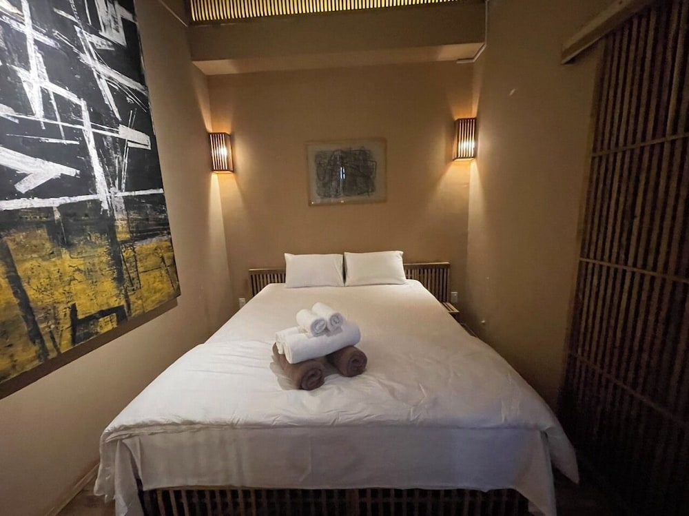 Signature Triple Room