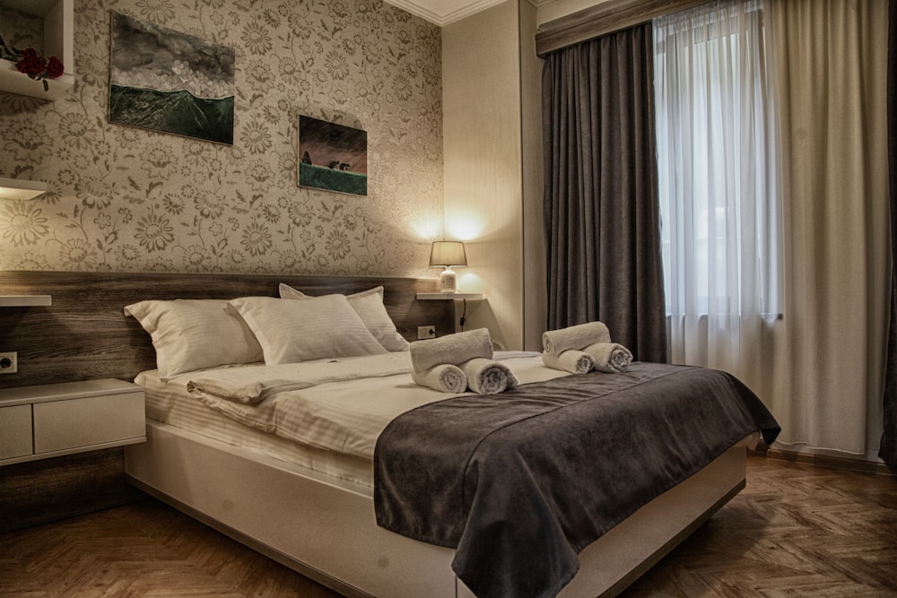 Basic Double Room