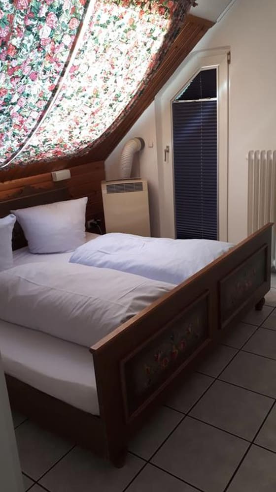 Double Room - Photo 1